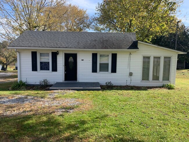 Building Photo - 2751 Lail Rd