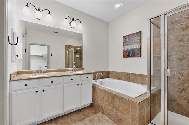 Building Photo - 4015 Rome Ct