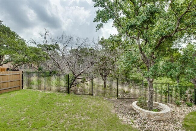 Building Photo - 15521 Bended Knee Dr