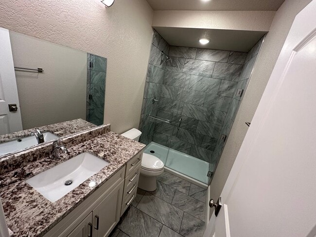 Building Photo - Port Washington Loft Duplex