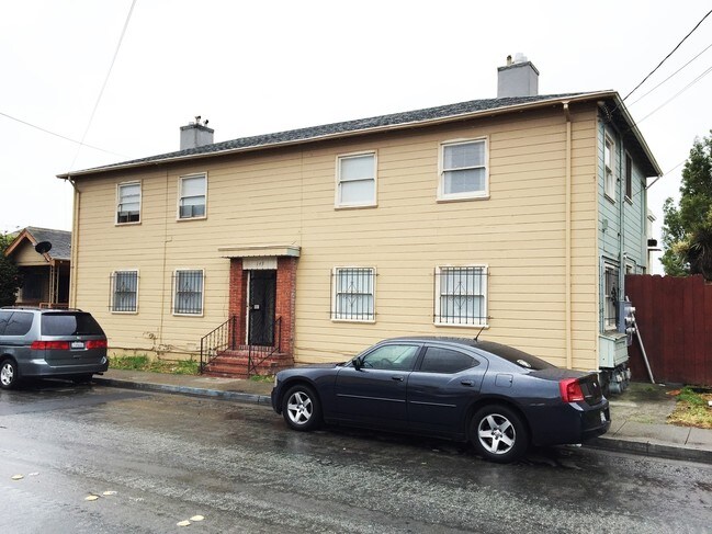 Building Photo - 149 Marina Way