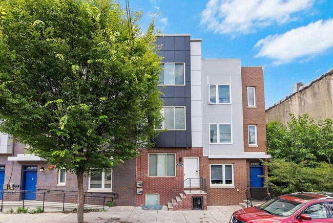 Primary Photo - 2032 N Franklin St