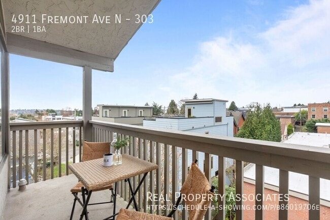 Building Photo - 4911 Fremont Ave N
