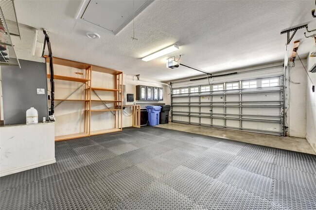 Building Photo - 7514 Forest Mere Dr