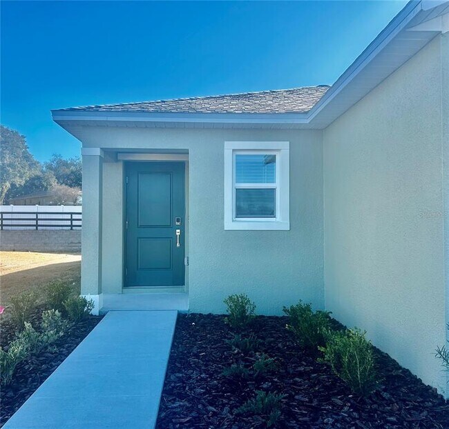 Building Photo - 3697 NE 32nd Ct