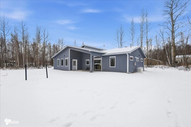 Building Photo - Fully ADA Accessible Home!