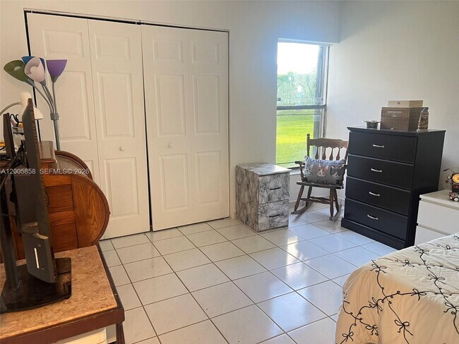 Building Photo - 13240 SW 88th Ln