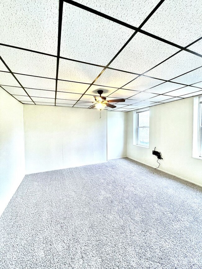 Building Photo - 403 S Atlantic Ave