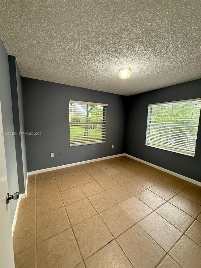 Building Photo - 4057 NW 90th Ave