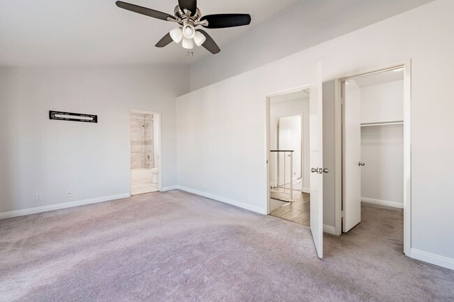 Building Photo - 2 Story dream home, 3 bedroom, 2 and 1/2 B...