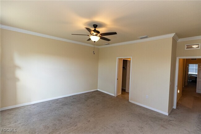 Building Photo - 8880 Via Isola Court