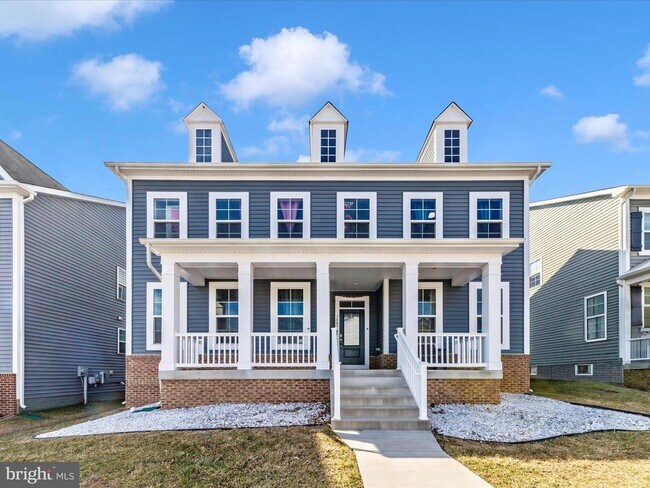 Building Photo - 1807 Fairway Ln