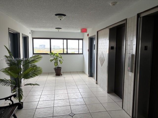 Building Photo - 9688 Fontainebleau Blvd