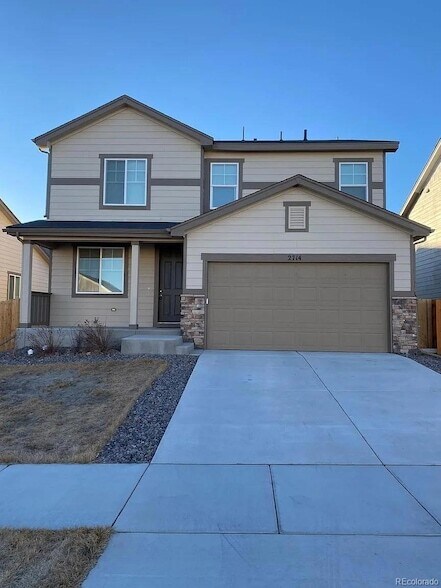 Building Photo - 2714 Admer Dr