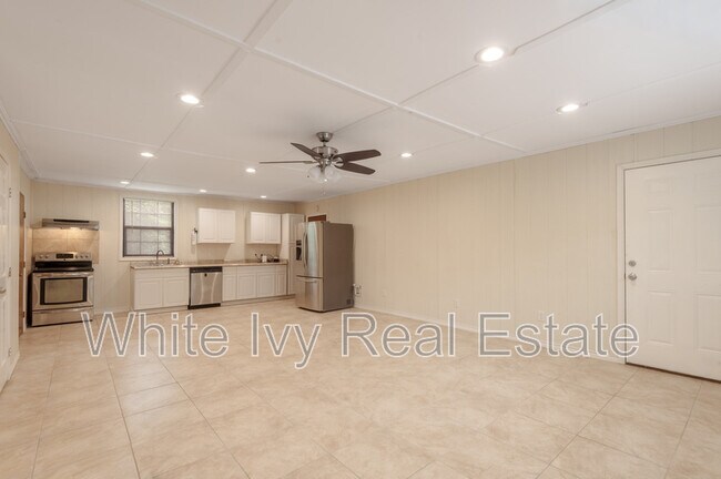 Building Photo - 4640 FM1374
