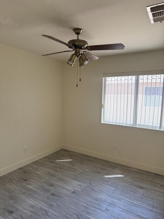 Building Photo - Mesa rental in Wynstone @ Broadway/202