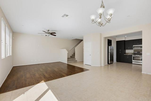 Building Photo - 42910 Avenida Amistad