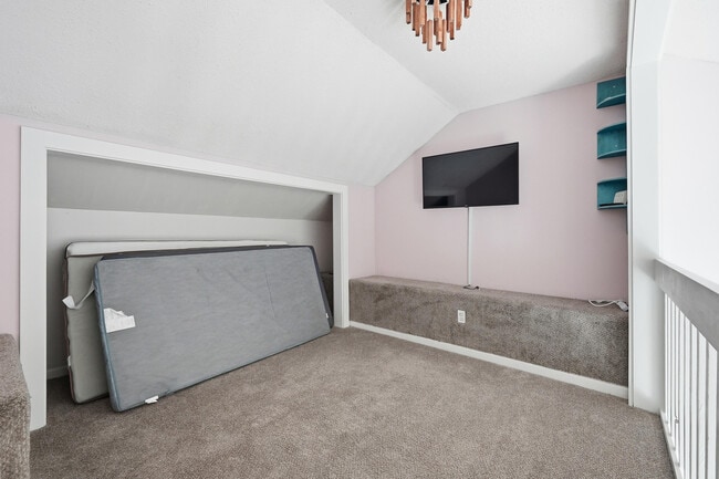 Building Photo - 7 Marina Cove Dr