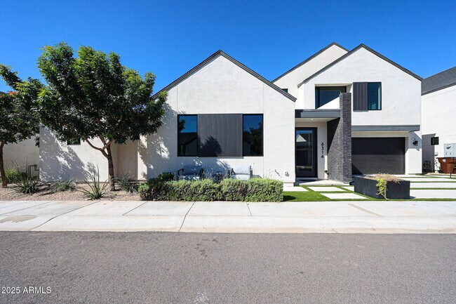 Building Photo - 6314 N 10th Dr