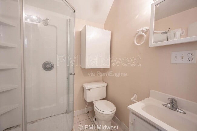 Building Photo - 411.5 S East St