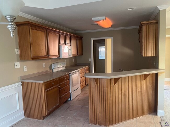 Building Photo - 202 Chasen Ct