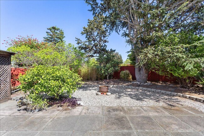 Building Photo - 1229 Coral Reef Pl