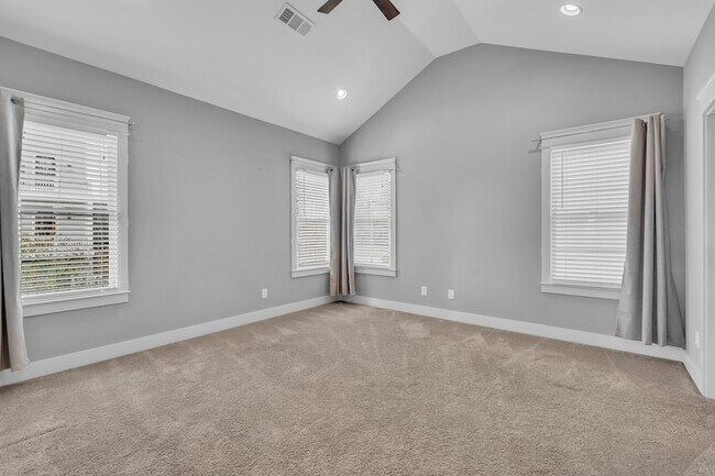 Building Photo - 1801A Sevier St