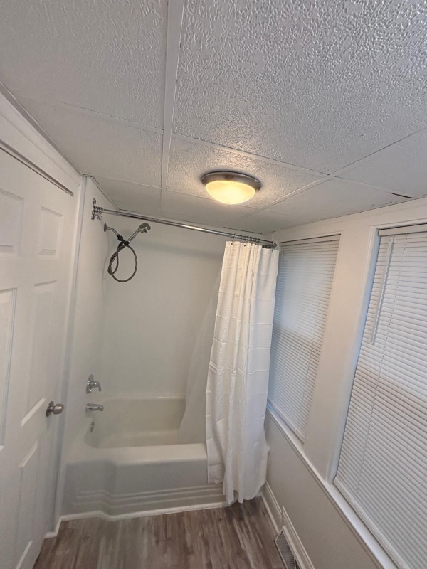 Building Photo - 697 Willett Ave