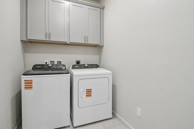Building Photo - 4202 Markovich Ct