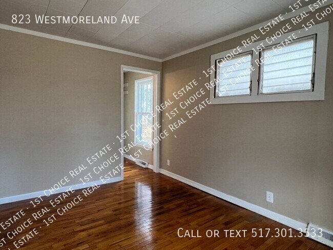 Building Photo - 823 Westmoreland Ave