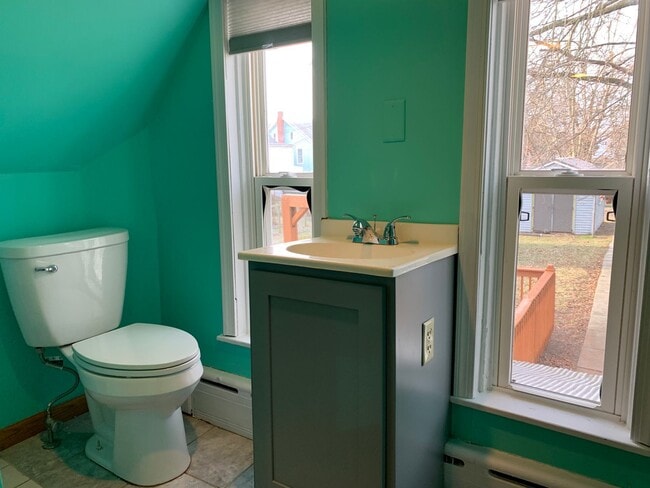 Building Photo - HEAT IS NOW INCLUDED IN THE RENT!Charming 2-Bedroom, 1-Bath Single-Family Home in the Borough of ...