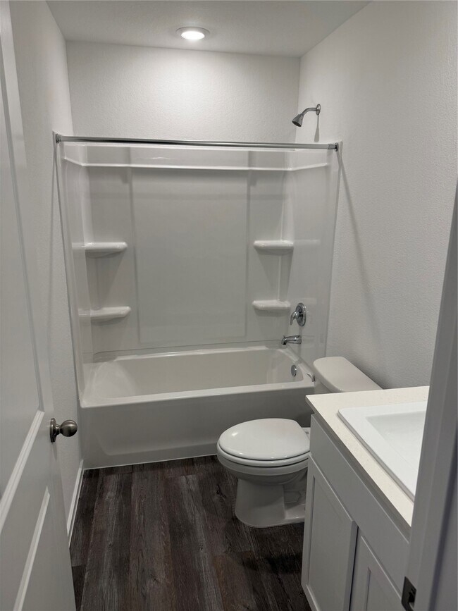 Building Photo - 23732 Patchouli Ter Dr