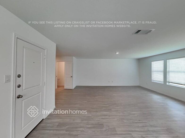 Building Photo - 144 Parish Ln