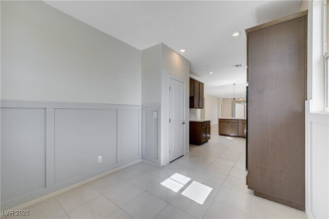 Building Photo - 12470 Madison Pk Pl