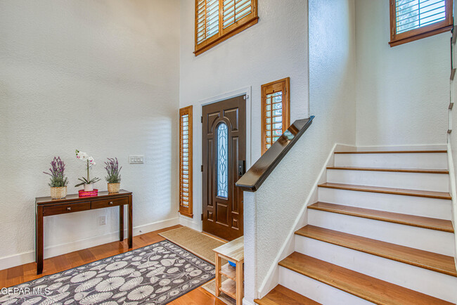 Building Photo - 6205 Brisa Del Mar Dr