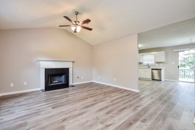 Building Photo - 3509 Mosswood Ln