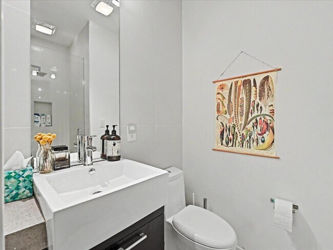 Building Photo - 341 Viburnum Way Ct
