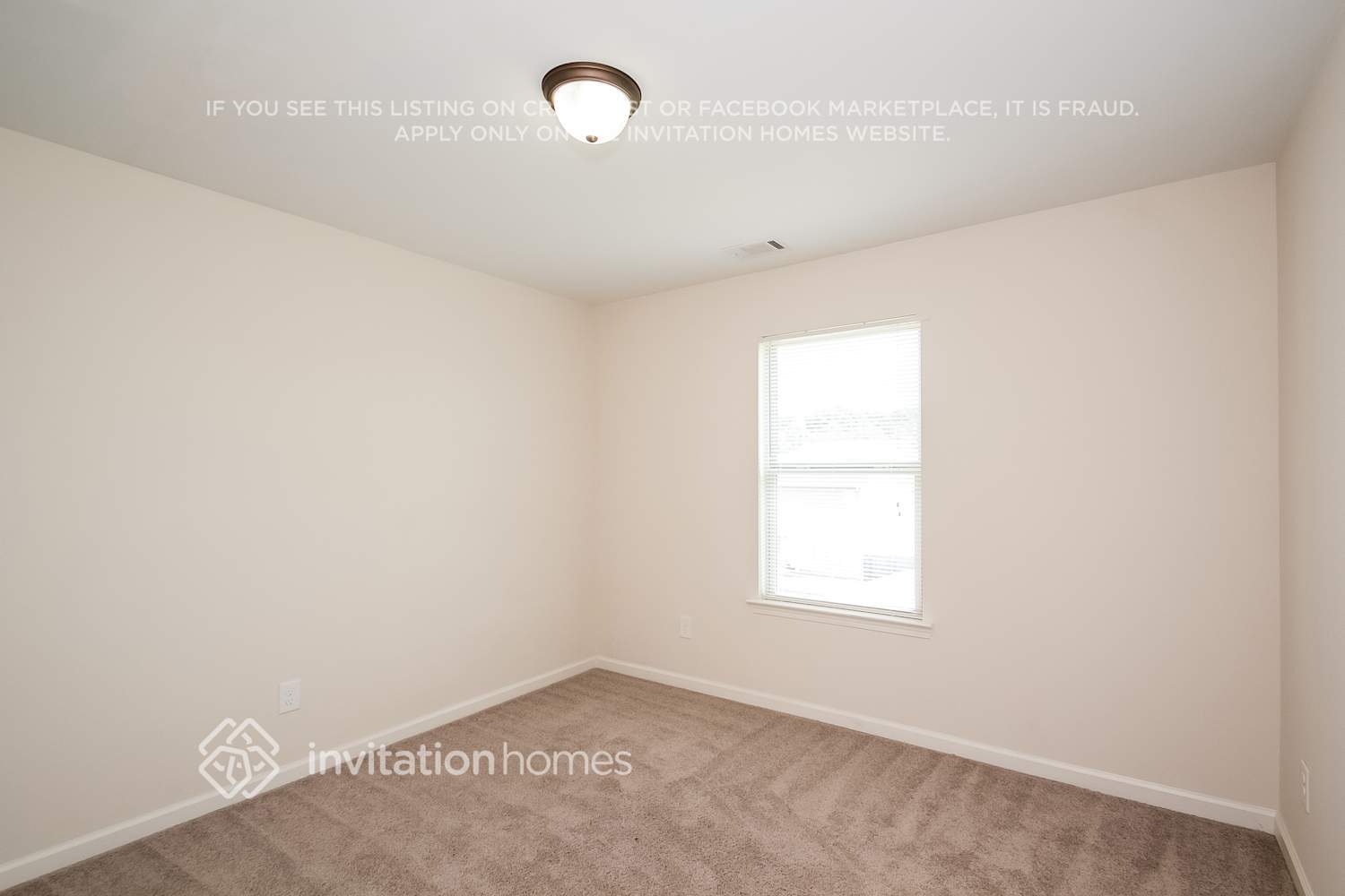 Building Photo - 4292 Violet Way Ct