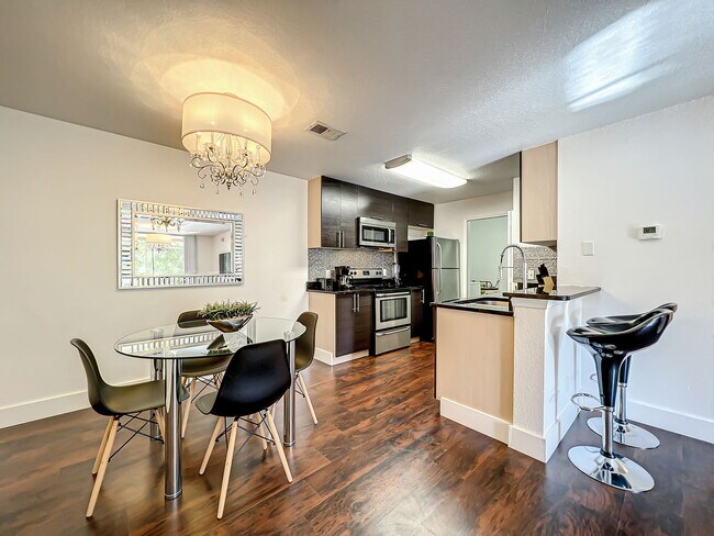 Building Photo - Pissarro Drive, Orlando, FL 32819 - 1 BR 1 BA condo