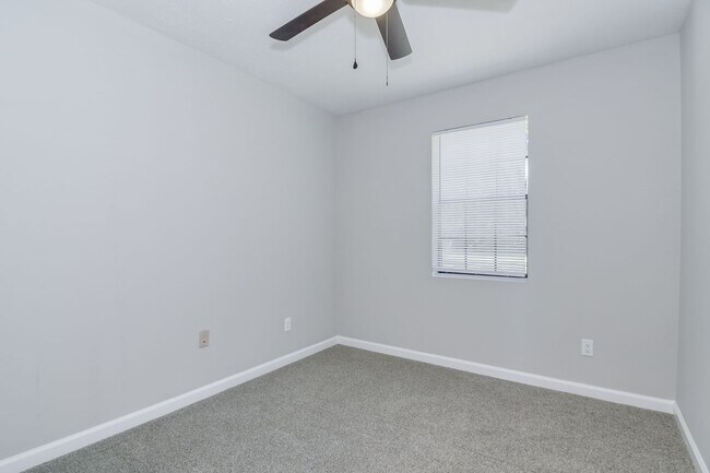 Building Photo - Excellent Newly Renovated Home!