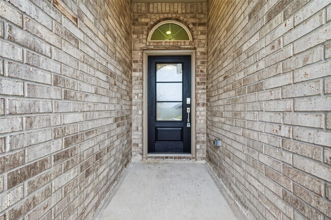 Building Photo - 3808 Moss Hl Rd