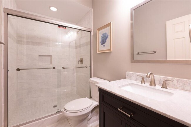 Building Photo - 2360 Manor Creek Ct