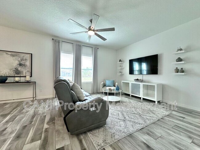 Building Photo - 17691 Passionflower Cir