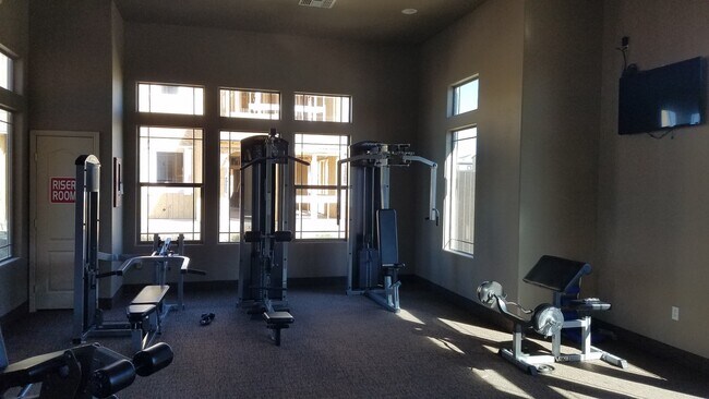 Building Photo - 14870 W Encanto Blvd