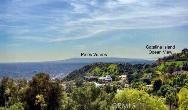 Building Photo - 7218 Mulholland Dr