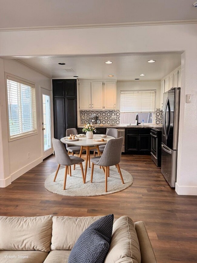 Building Photo - DETACHED 3bed home in the desirable Magnolia Lane community of Las Flores!