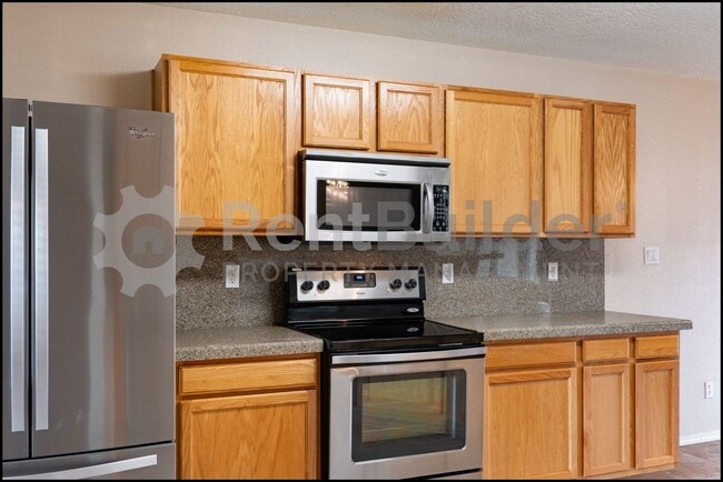 Building Photo - CALL US TODAY AT (505) 808-6467 TO SCHEDUL...