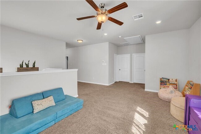 Building Photo - 5314 Fenton Ln