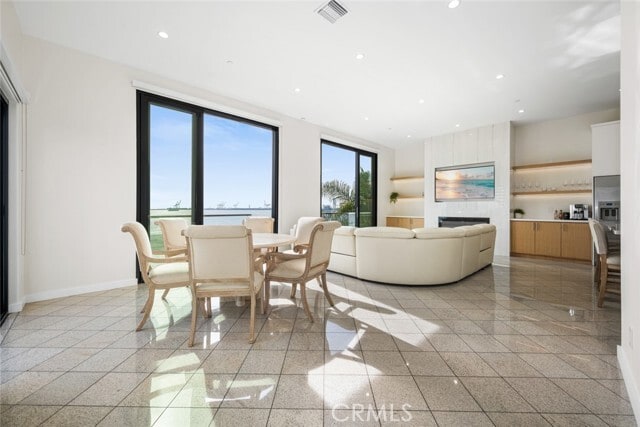 Building Photo - 1724 Bluff Pl