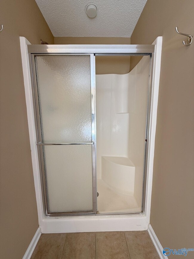 Building Photo - 176 Timber Oak Rd